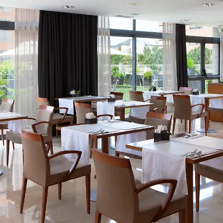 Отель Sercotel Cornella Barcelona 3*